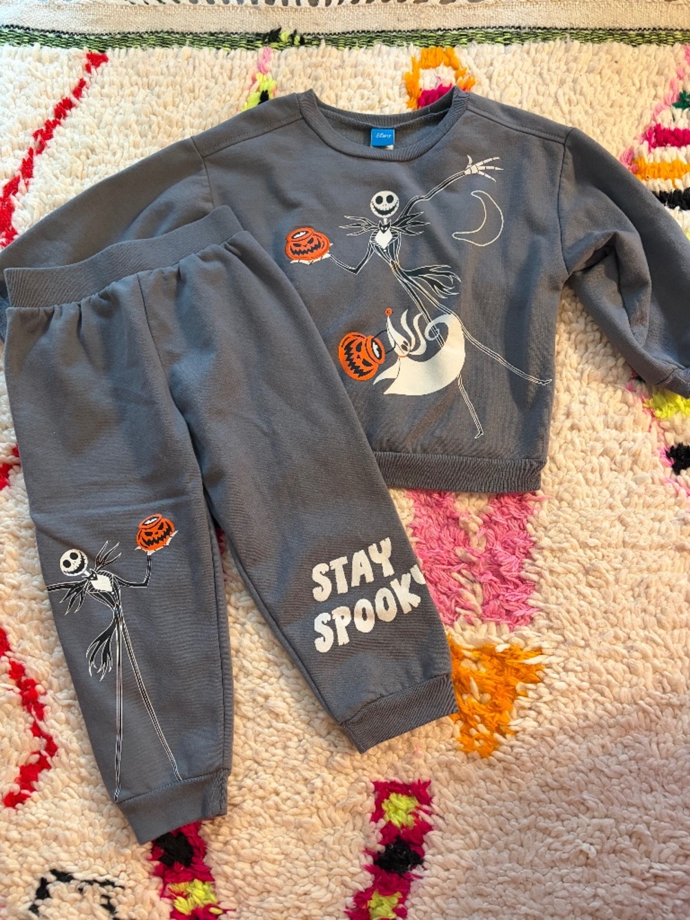 Halloween Bundle - 1 Sweatsuit & 4 Tees - 3T